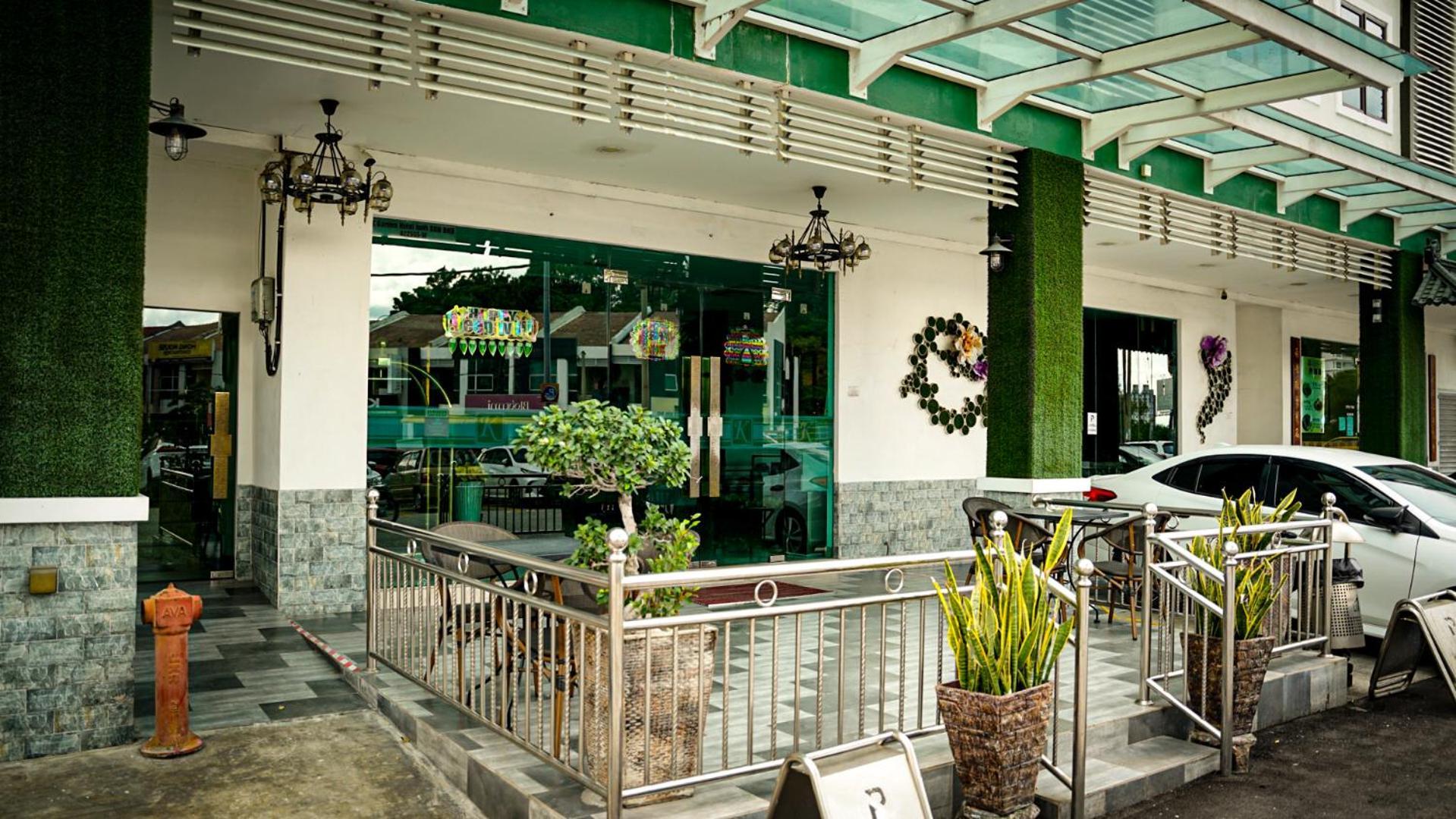 เค การ์เดน โฮเต็ล อิโปห์ Hotel ภายนอก รูปภาพ