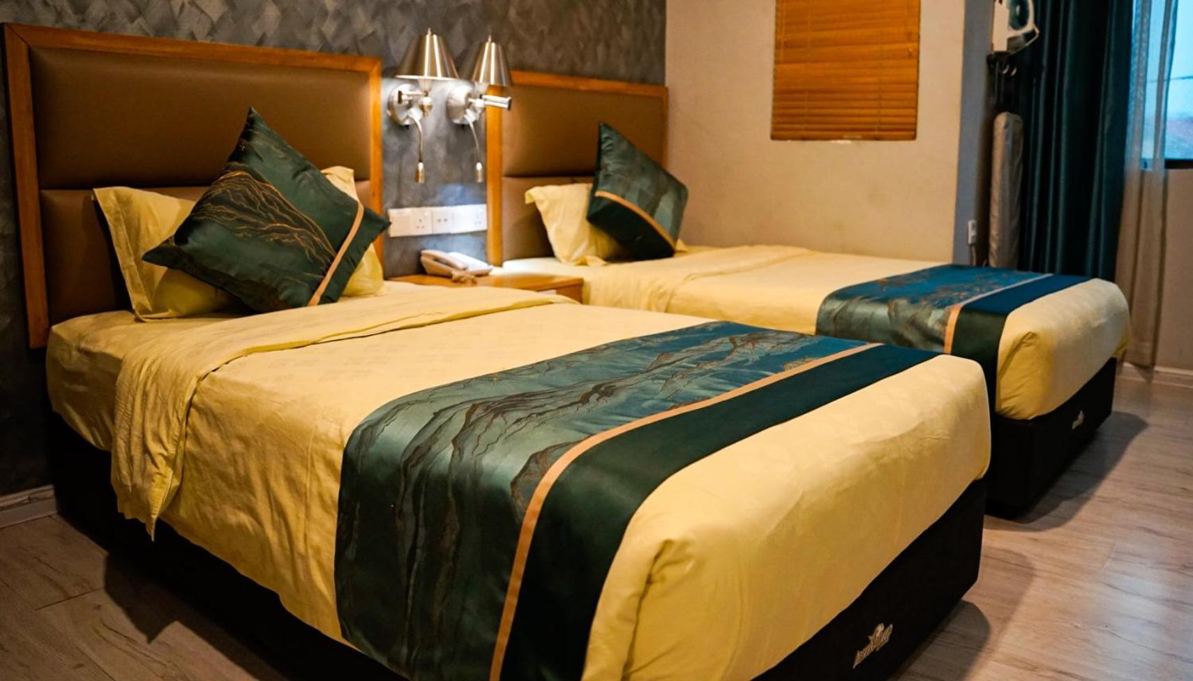 เค การ์เดน โฮเต็ล อิโปห์ Hotel ภายนอก รูปภาพ