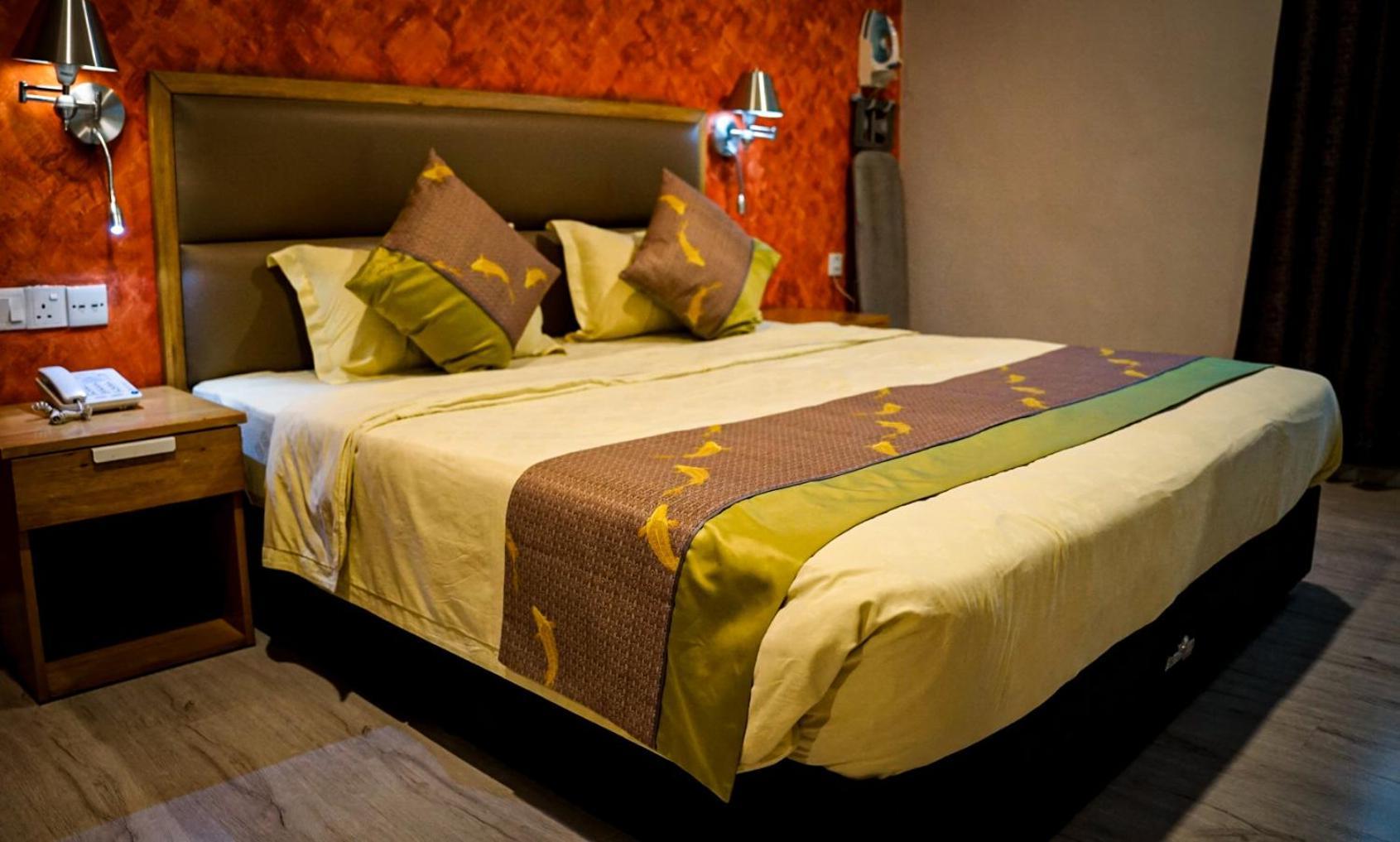 เค การ์เดน โฮเต็ล อิโปห์ Hotel ภายนอก รูปภาพ