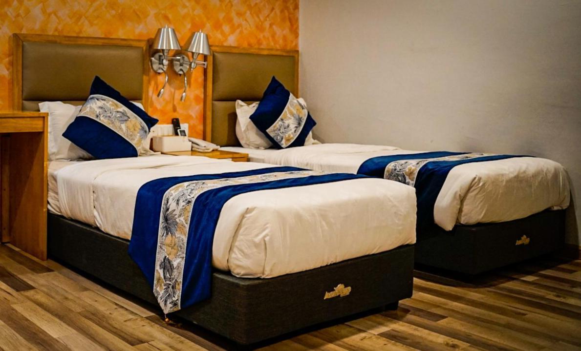 เค การ์เดน โฮเต็ล อิโปห์ Hotel ภายนอก รูปภาพ