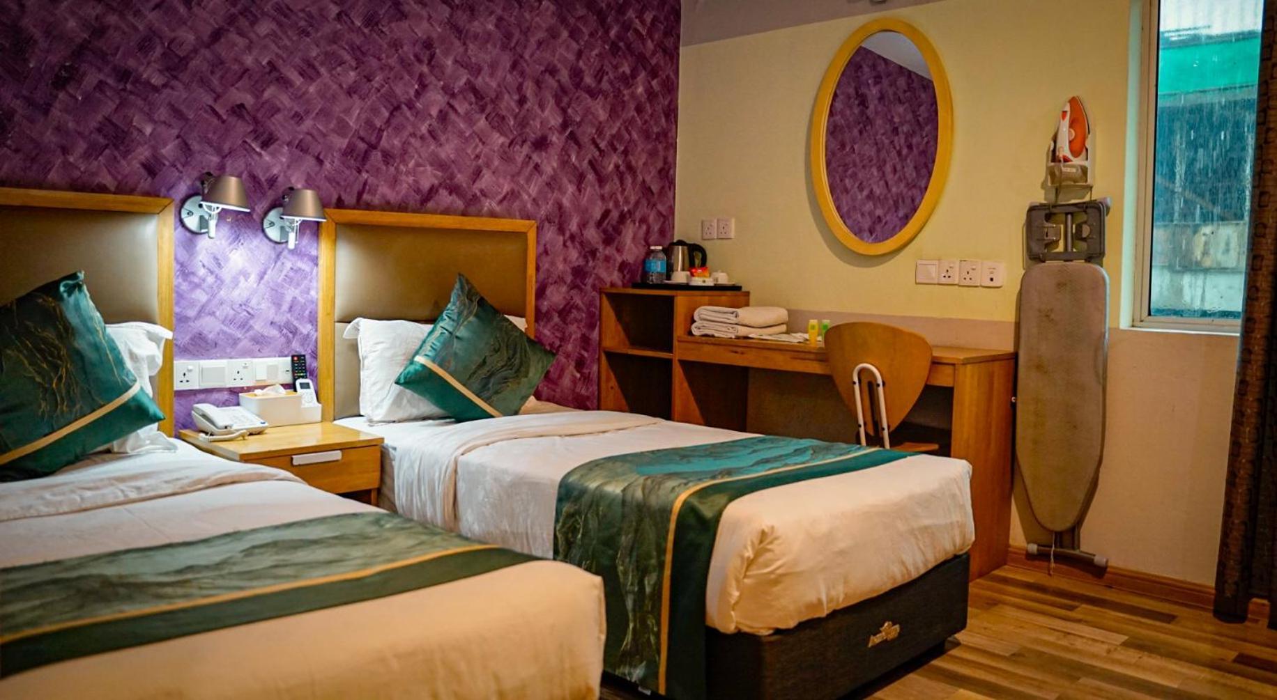 เค การ์เดน โฮเต็ล อิโปห์ Hotel ภายนอก รูปภาพ
