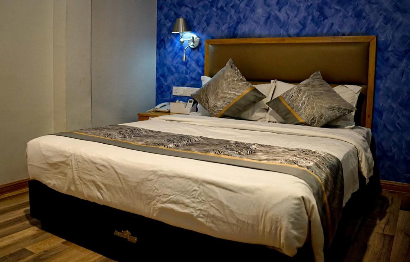 เค การ์เดน โฮเต็ล อิโปห์ Hotel ภายนอก รูปภาพ
